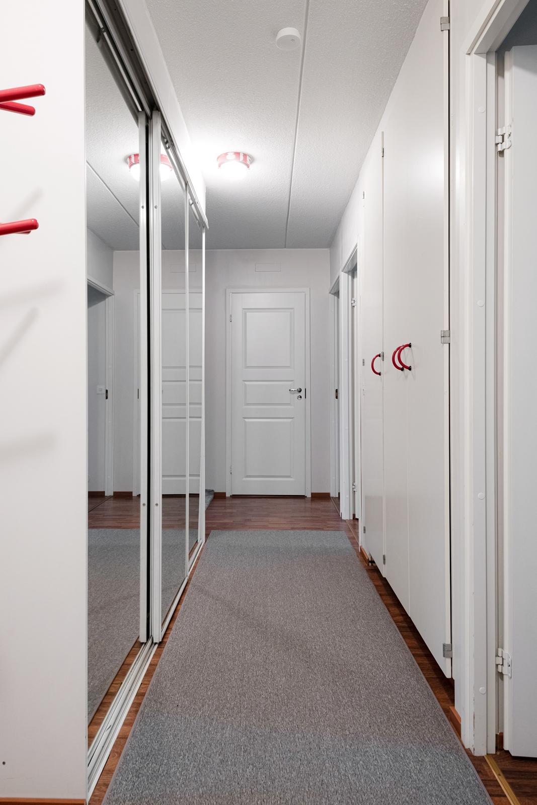 Teerisuontie 12, Malmi, Helsinki