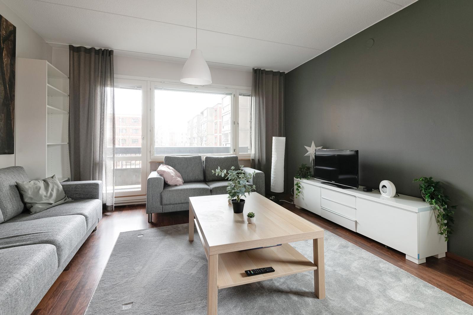 Teerisuontie 12, Malmi, Helsinki