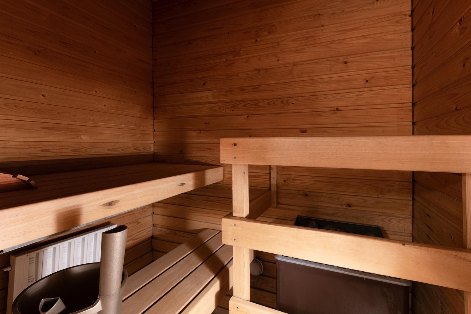 Anianpellontie 17, Ylä-Malmi, Helsinki