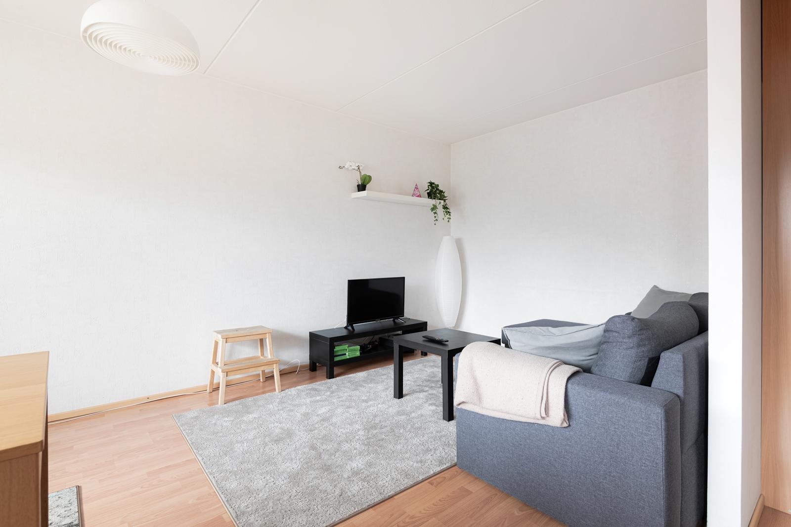 Anianpellontie 17, Ylä-Malmi, Helsinki