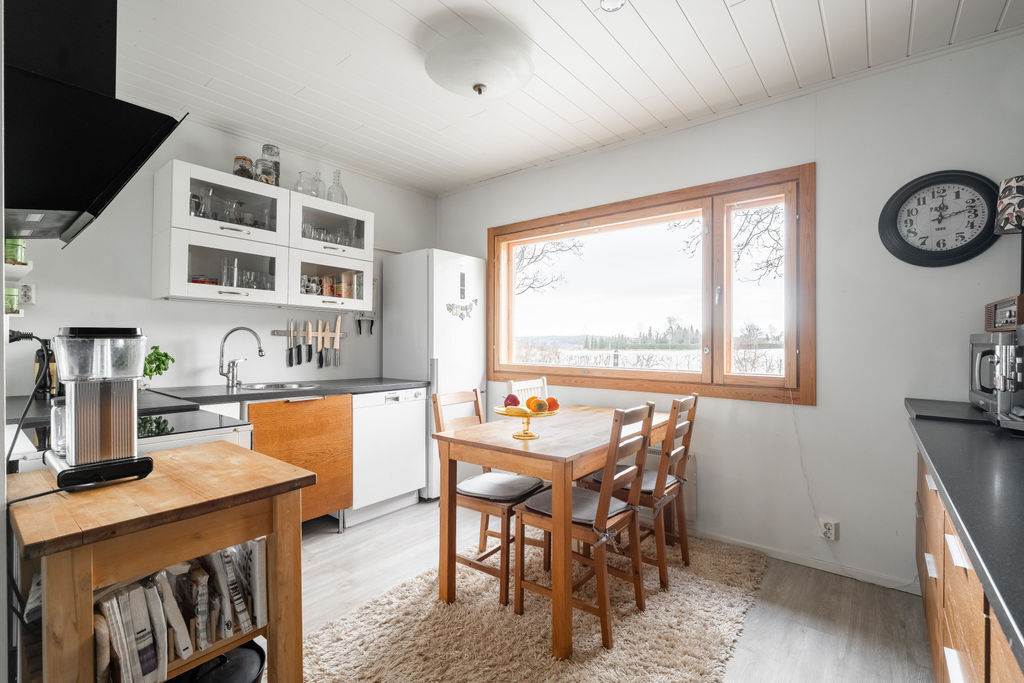 Kaukvuorenkatu 8, Kaukvuori, Salo