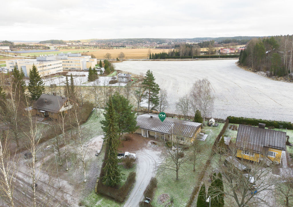 Kaukvuorenkatu 8, Kaukvuori, Salo