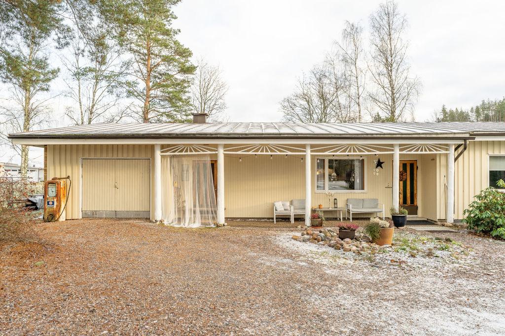 Kaukvuorenkatu 8, Kaukvuori, Salo