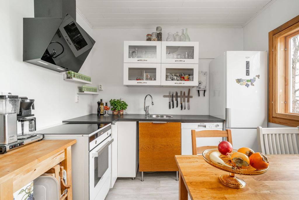 Kaukvuorenkatu 8, Kaukvuori, Salo