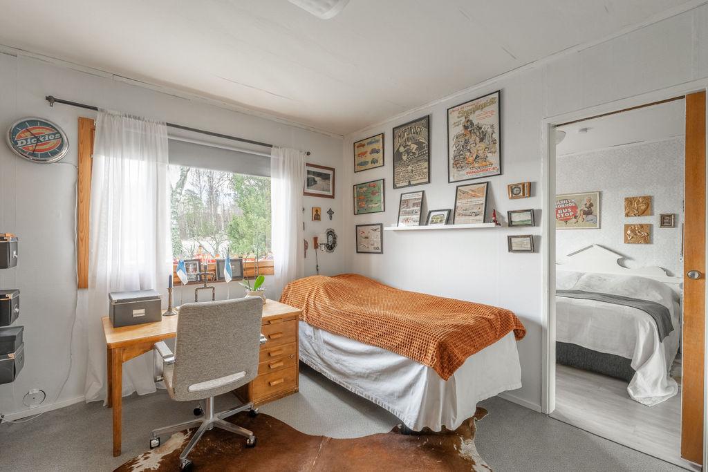 Kaukvuorenkatu 8, Kaukvuori, Salo