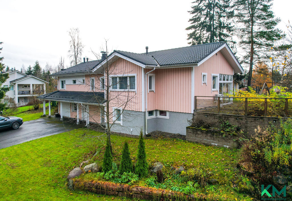 Saaranlähteentie 11, Työtjärvi, Hollola