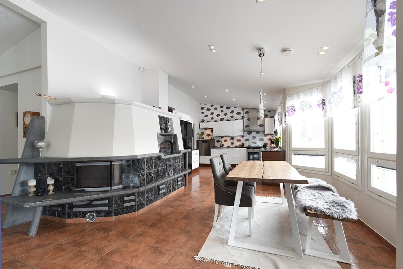 Saaranlähteentie 11, Työtjärvi, Hollola