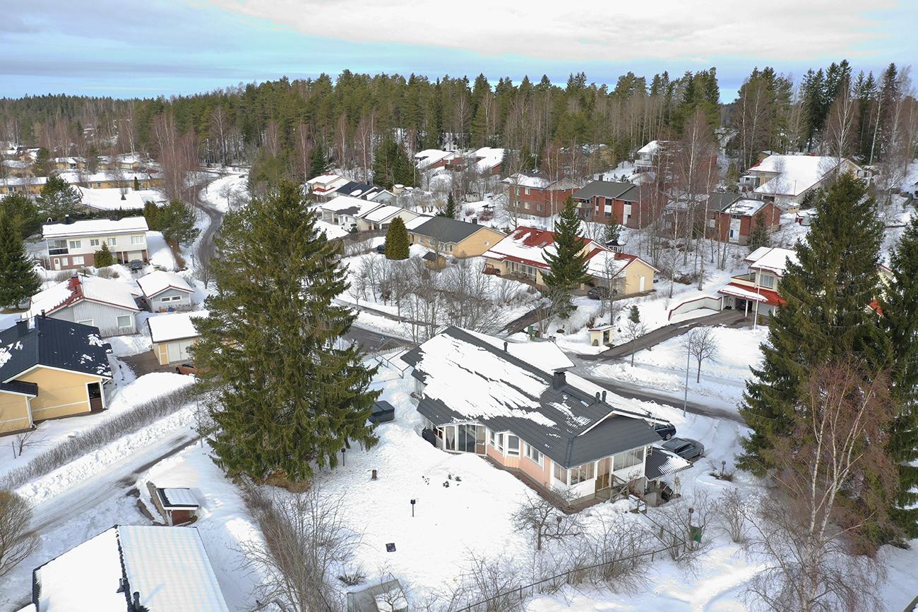 Saaranlähteentie 11, Työtjärvi, Hollola