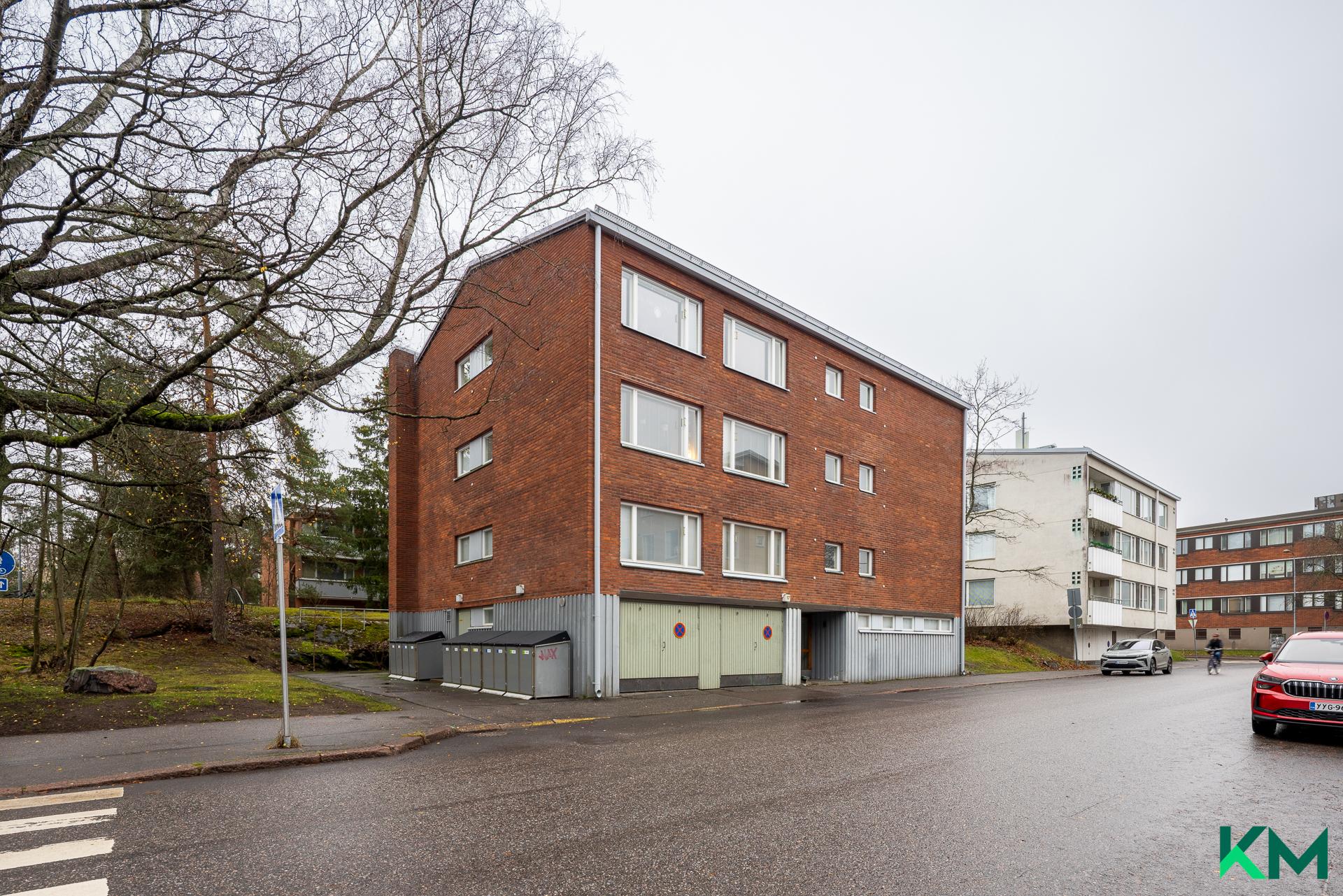 Isonnevantie 17, Etelä-Haaga, Helsinki