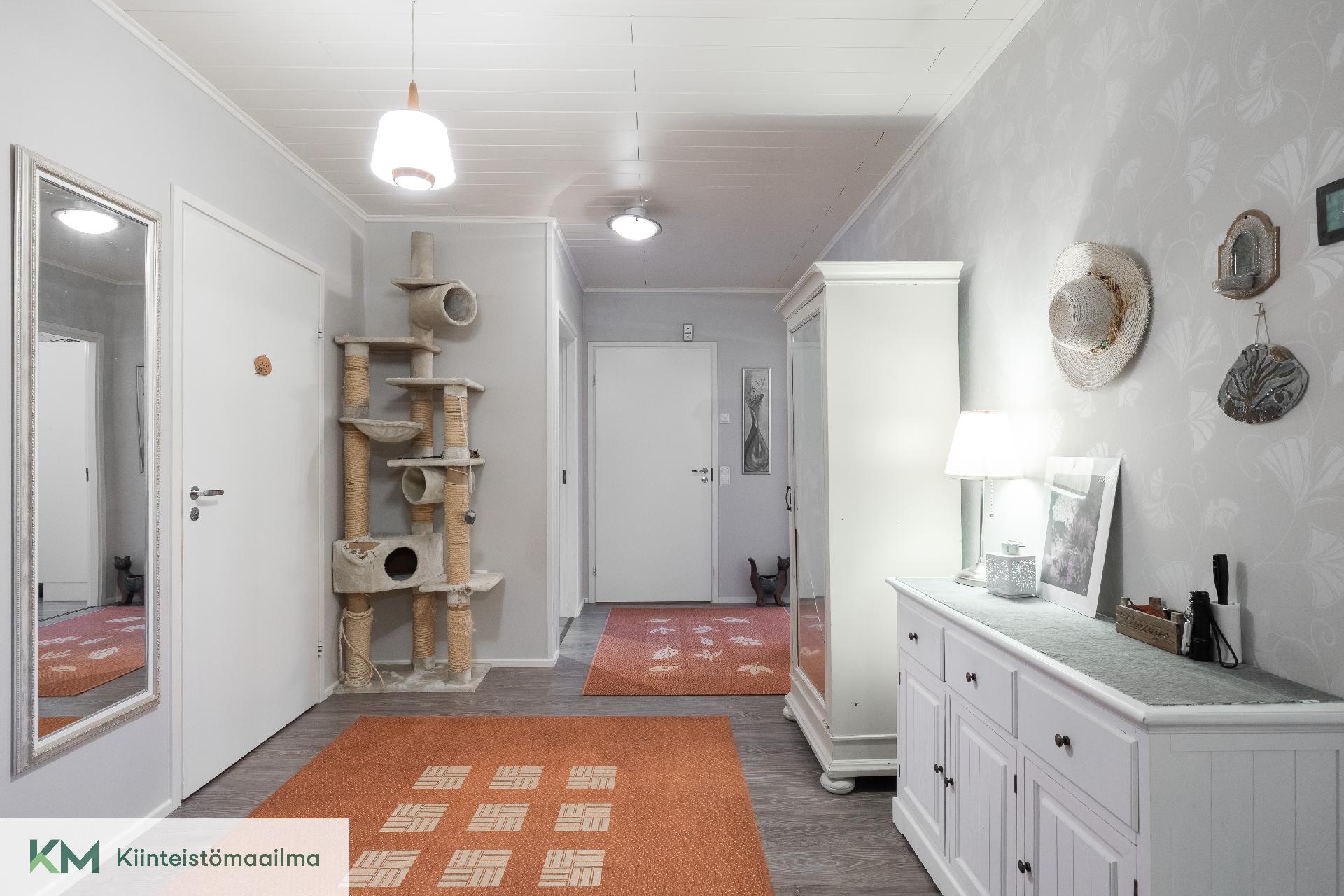 Otsonkatu 32, Otsola, Kotka