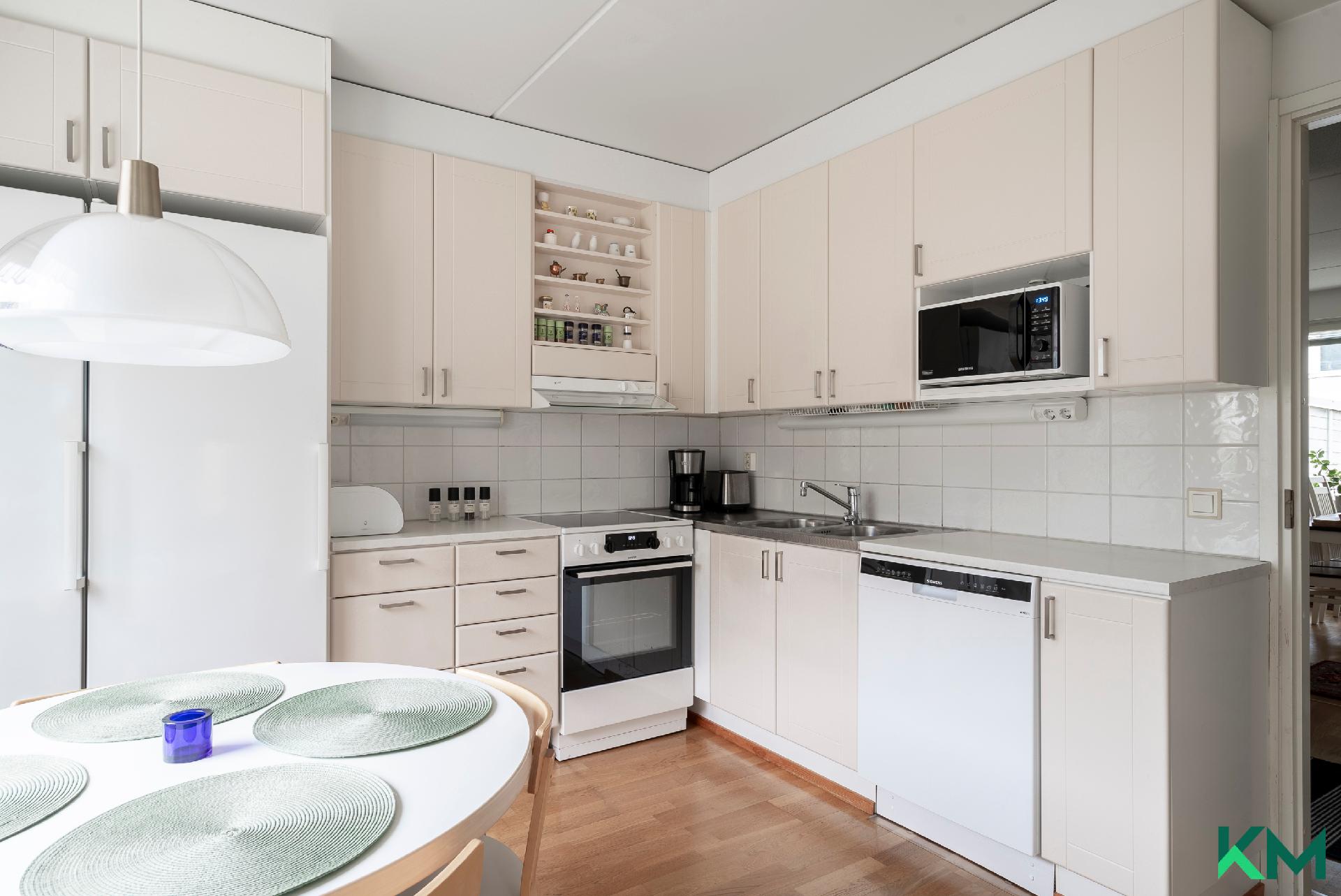 Koivuhovintie 8, Koivuhovi, Espoo