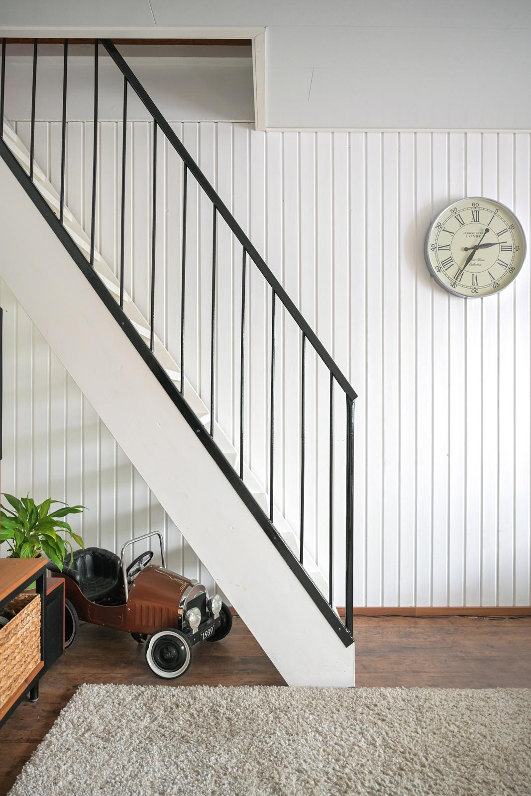 Portaat käyttöullakolle