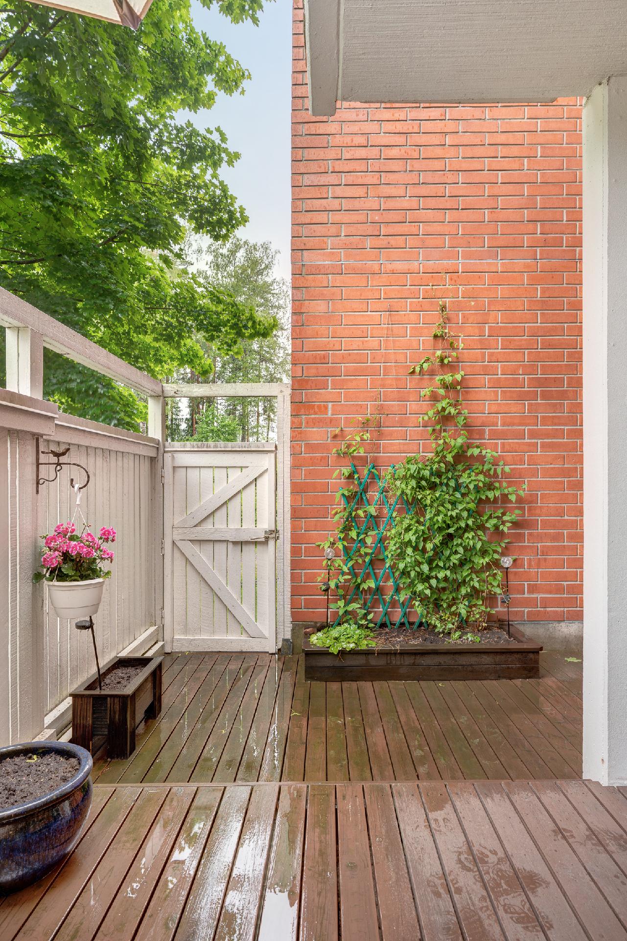 Veräjäkallionkatu 1, Leppävaara, Espoo