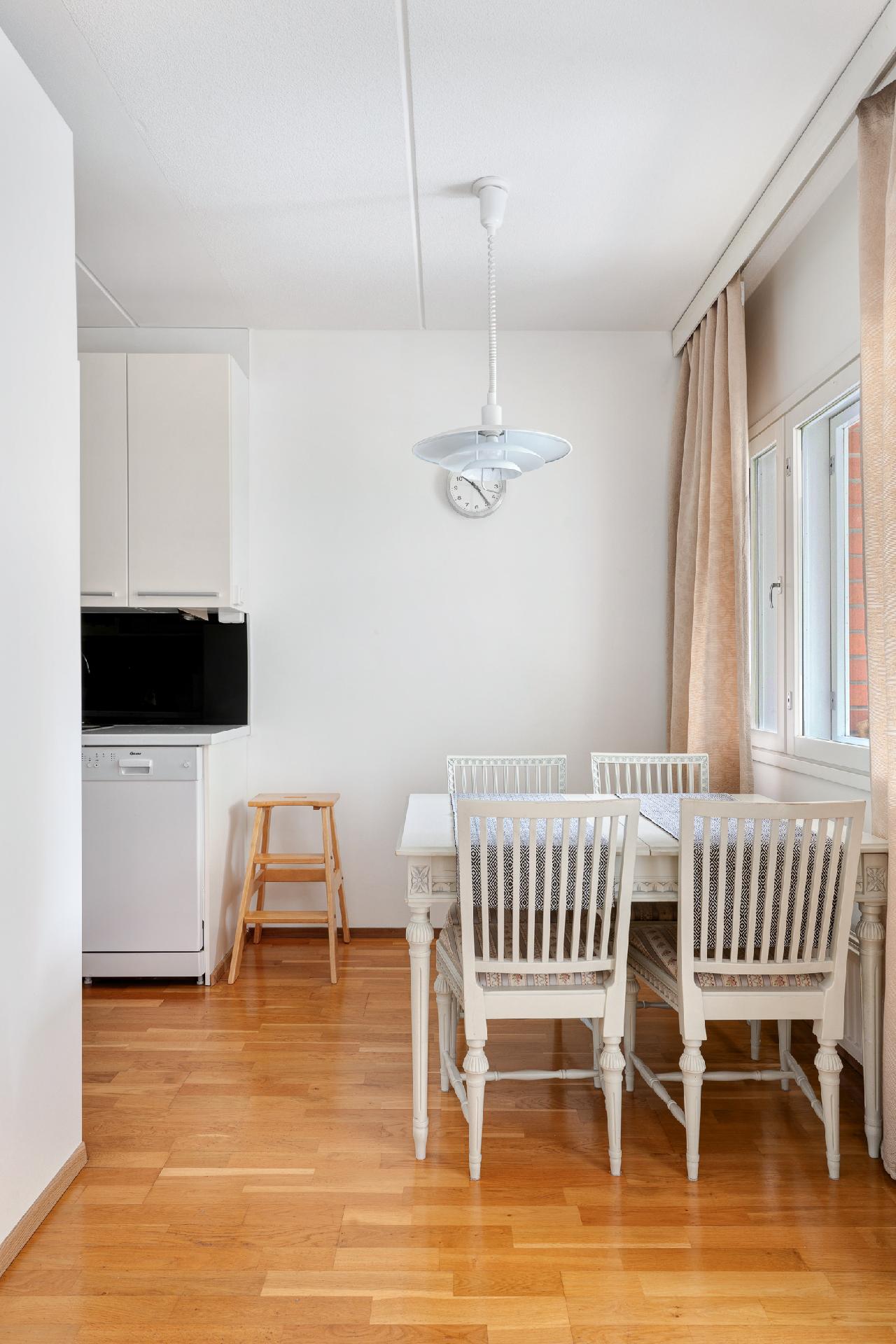 Veräjäkallionkatu 1, Leppävaara, Espoo