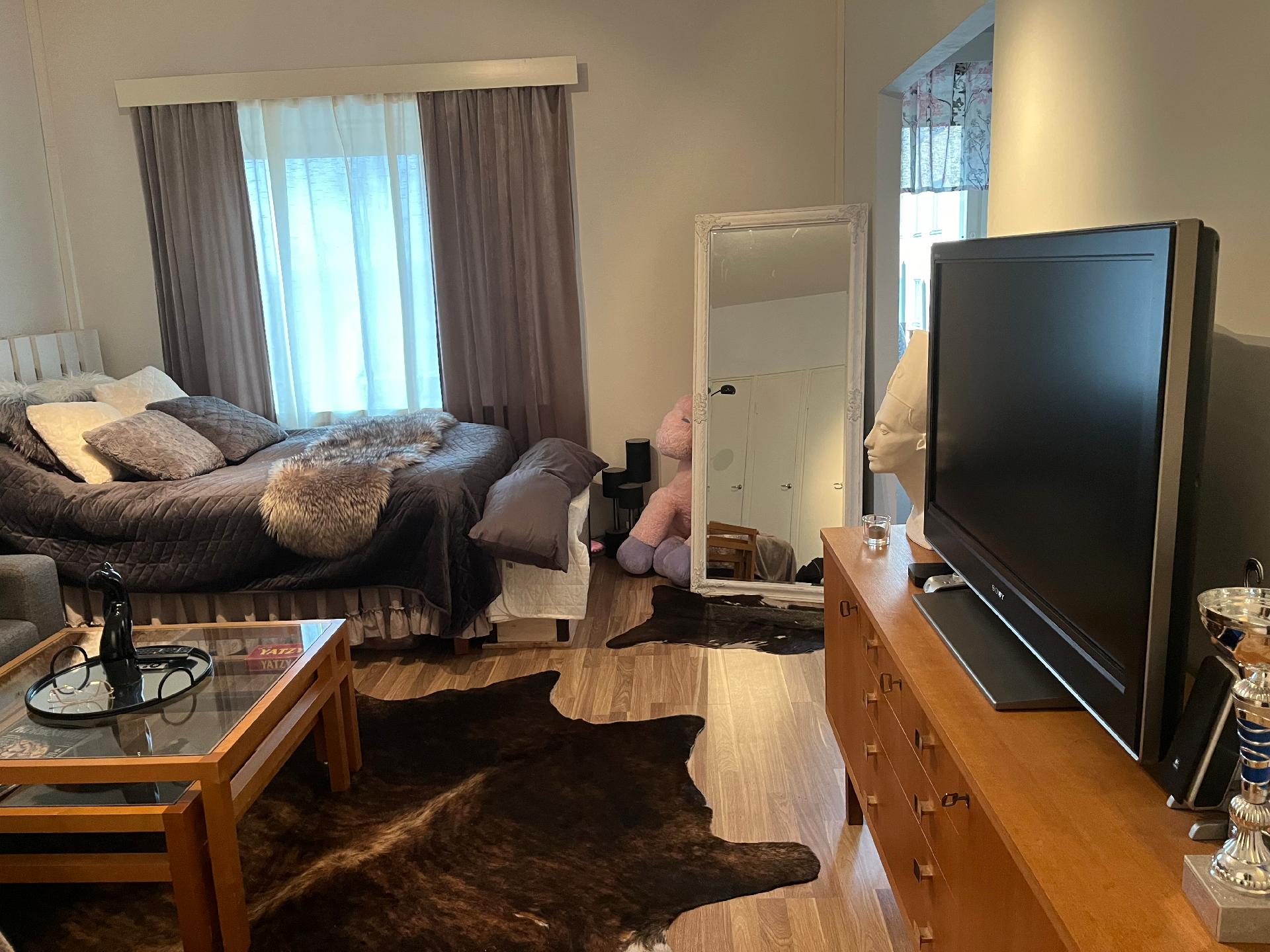 Korkeavuorenkatu 2-4, Kotkansaari, Kotka