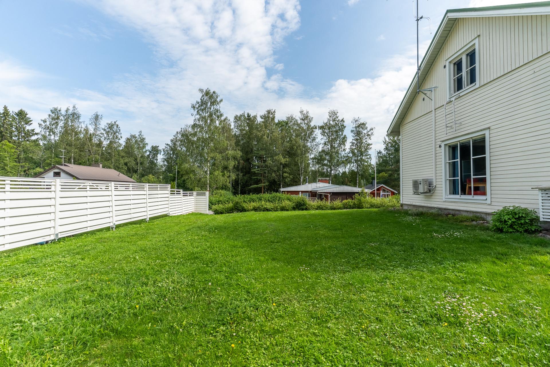 Syvärannankuja 3, Tuusula