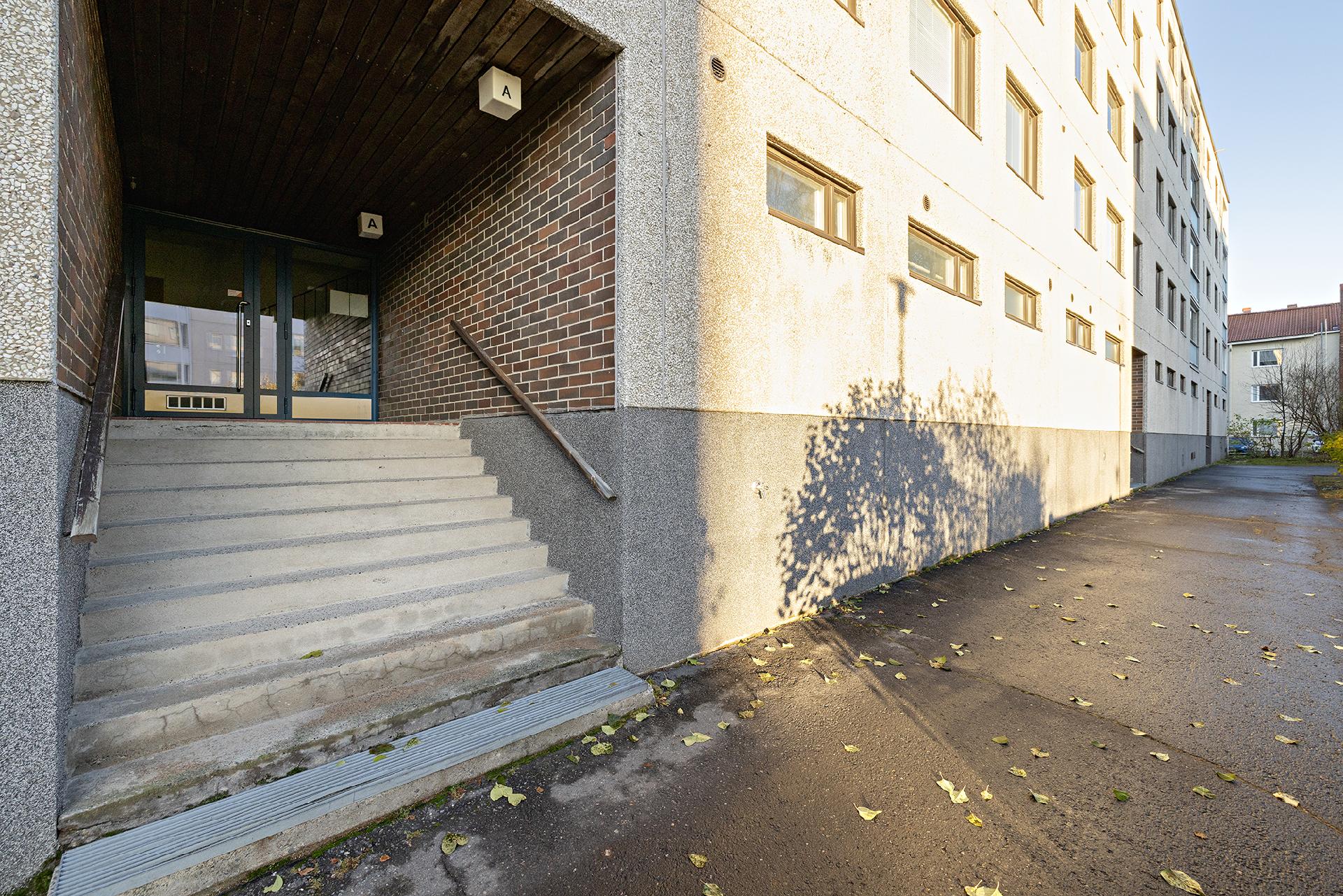 Limingankatu 5, Heinäpää, Oulu