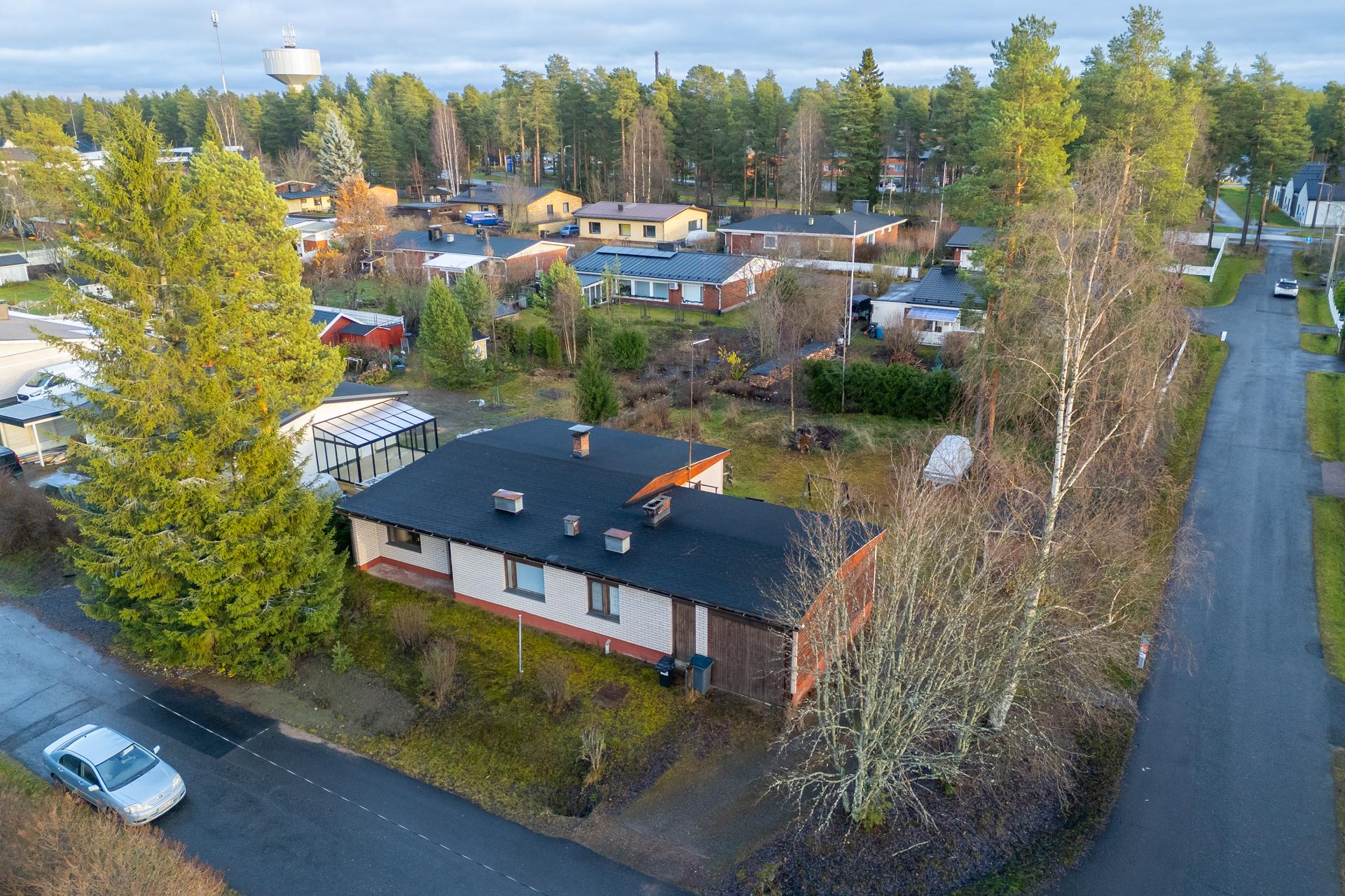 Vesitornintie 16, Sarkkiranta, Kempele