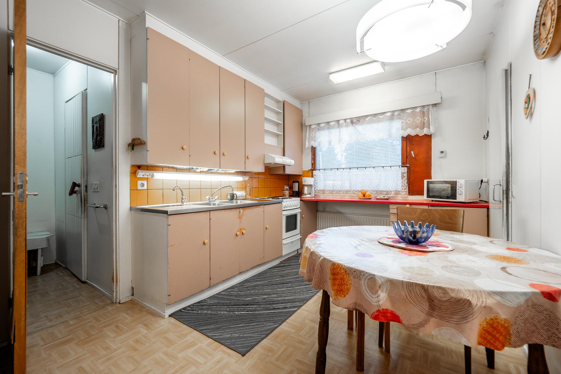 Vesitornintie 16, Sarkkiranta, Kempele