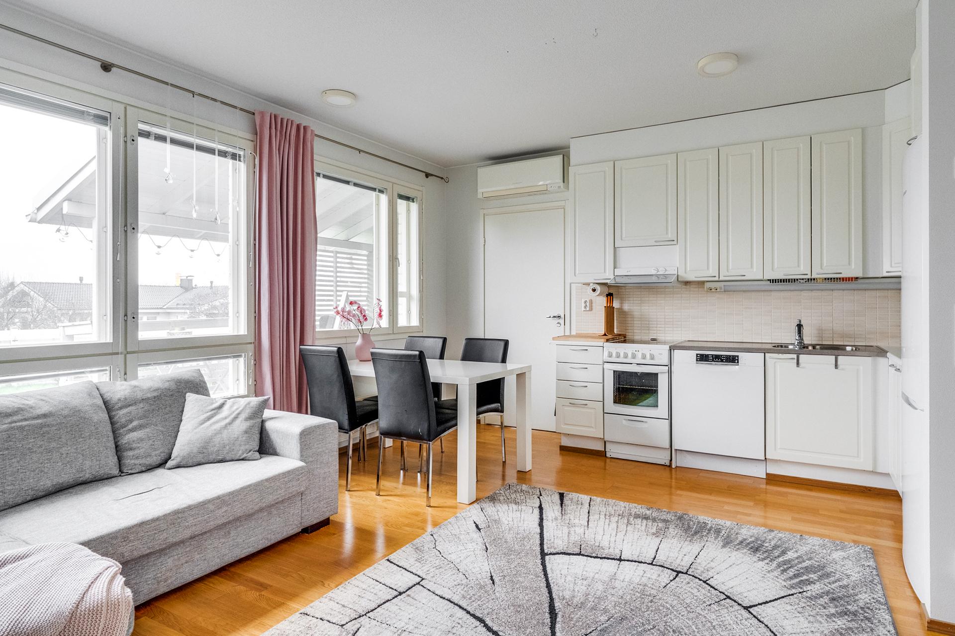 Täpläkehrääjä 2, Takamaa, Pirkkala