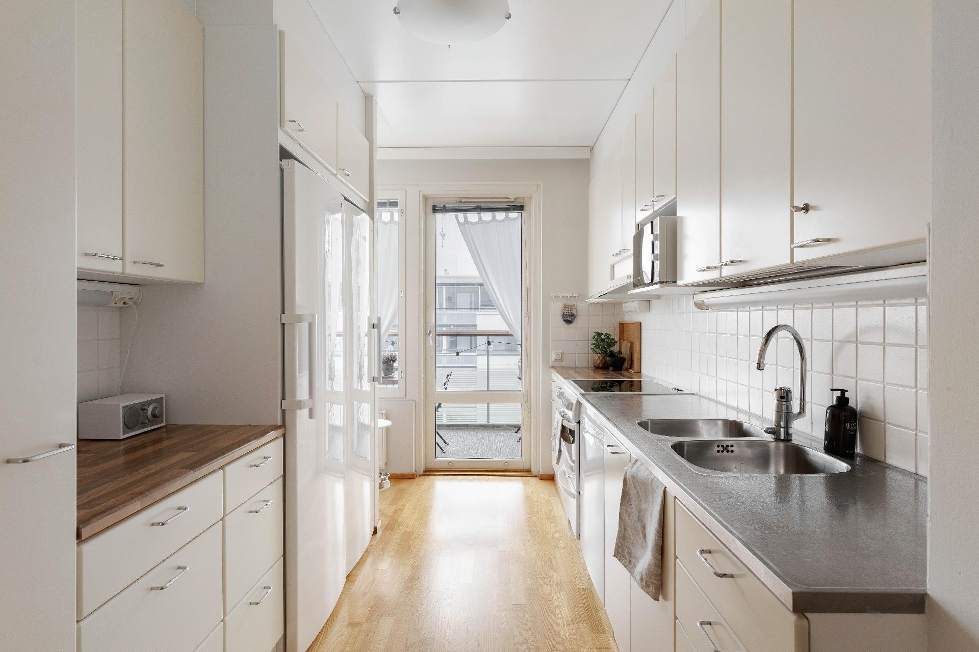 Nelikkotie 12, Matinkylä, Espoo