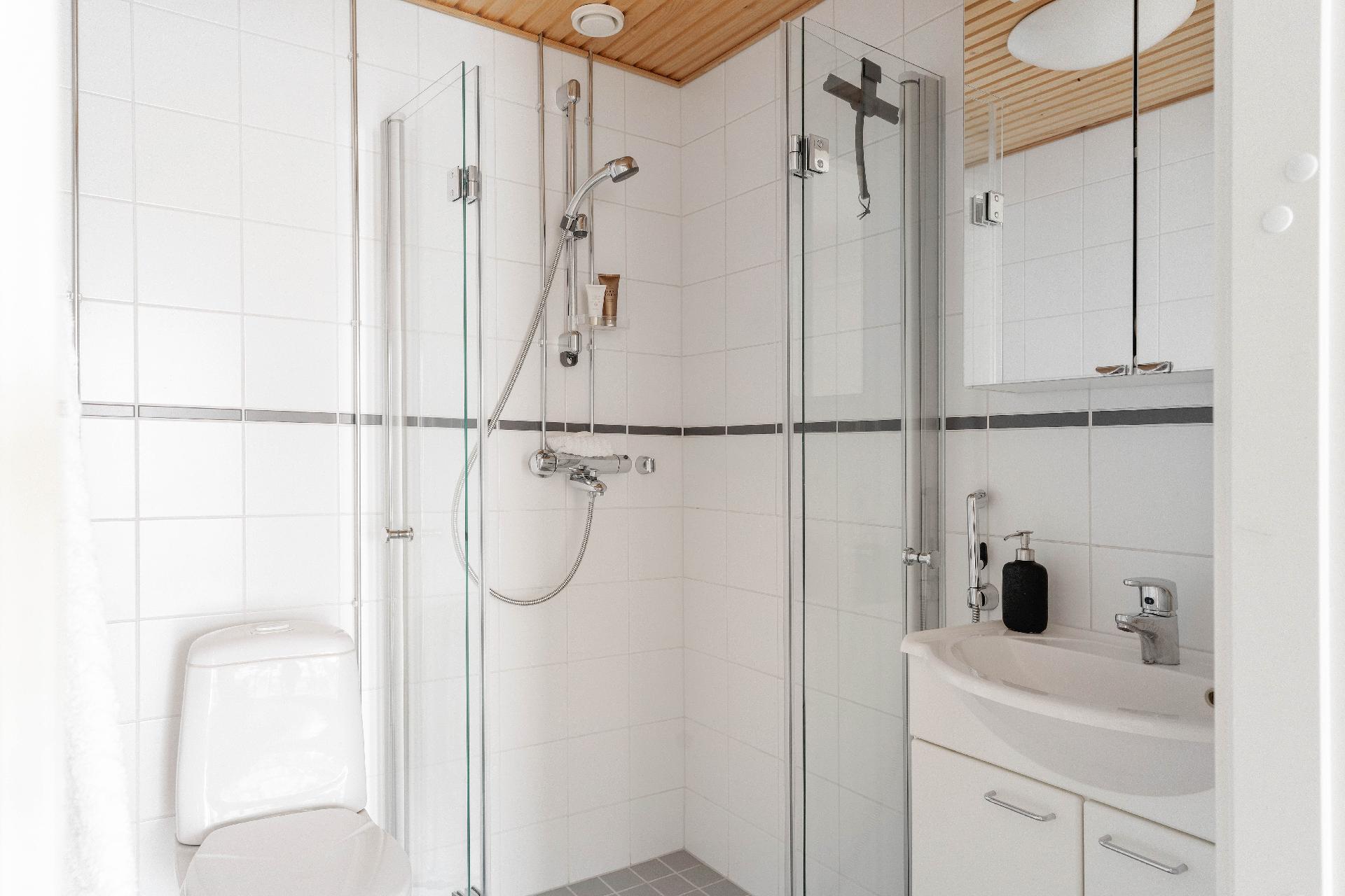 Nelikkotie 12, Matinkylä, Espoo