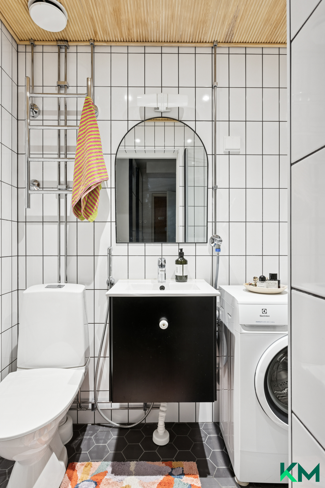 Roihuvuorentie 18, Roihuvuori, Helsinki