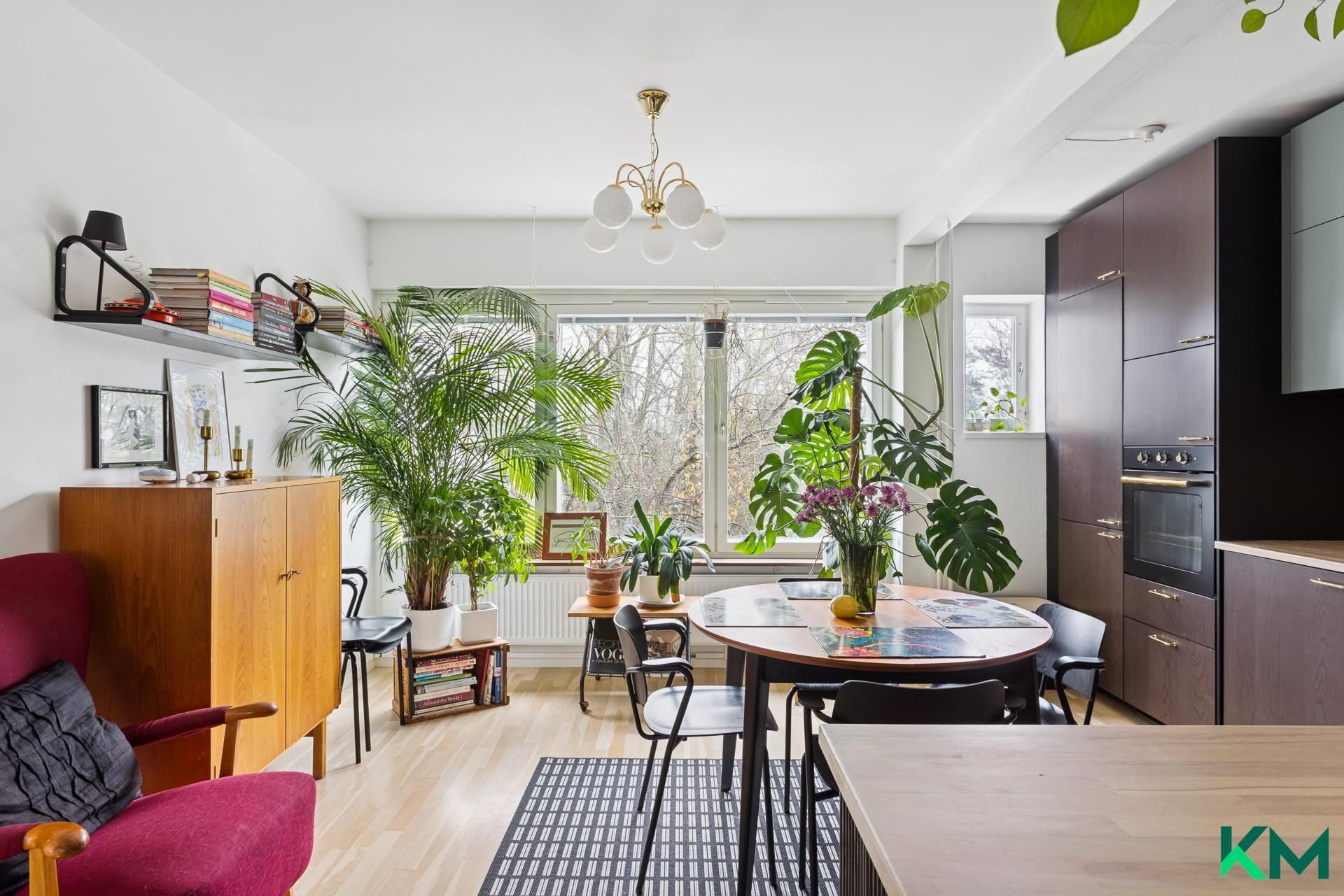 Roihuvuorentie 18, Roihuvuori, Helsinki