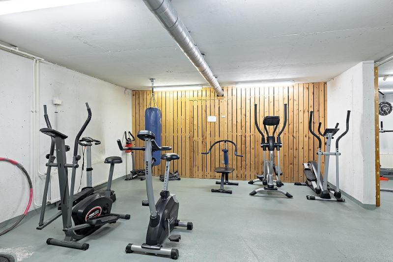 Radiomastontie 8, Svaaninsuo, Oulu