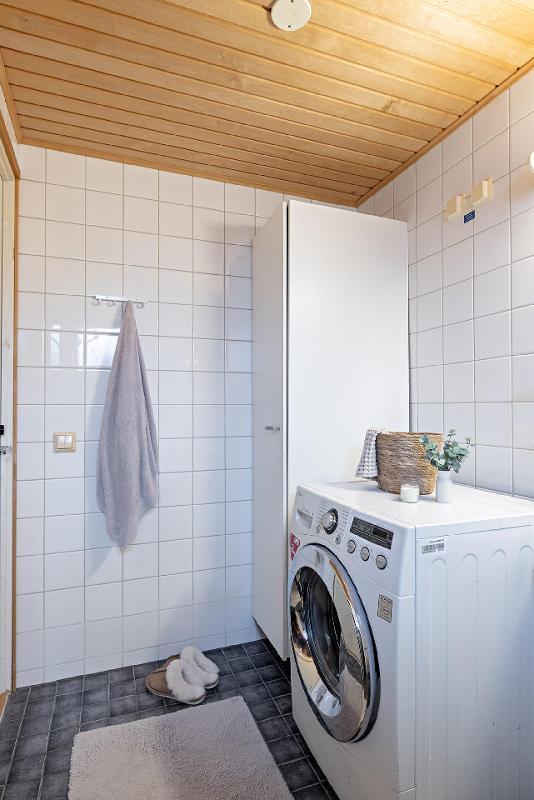 Radiomastontie 8, Svaaninsuo, Oulu