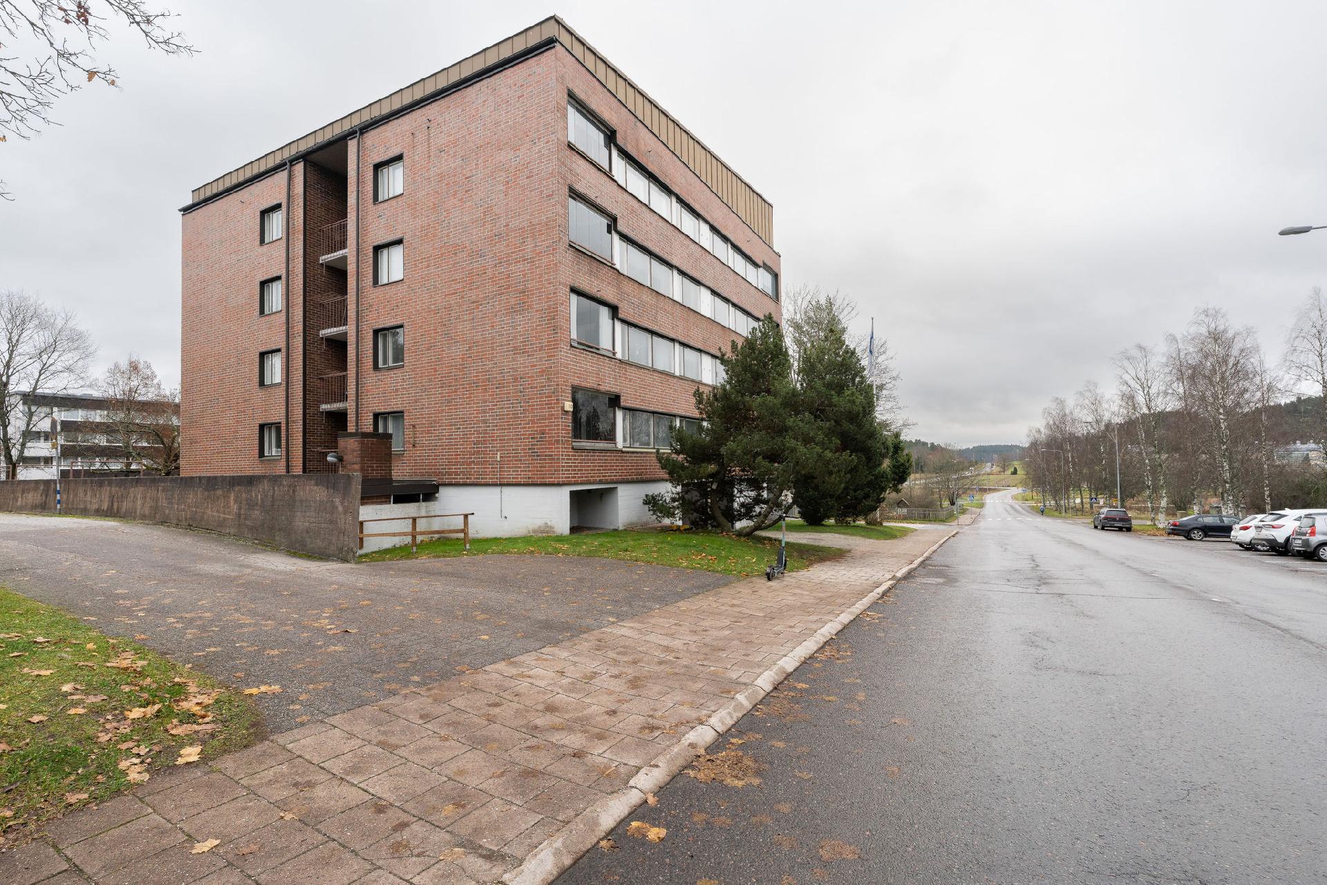 Hakastaronkatu 10, Alhaisi, Salo