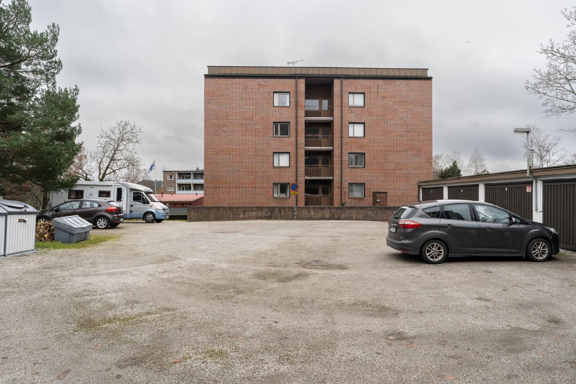 Hakastaronkatu 10, Alhaisi, Salo