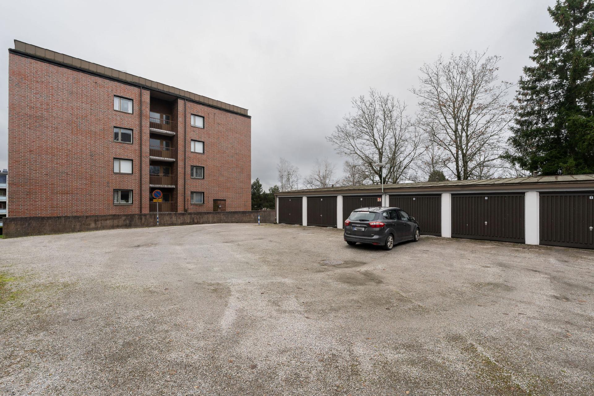 Hakastaronkatu 10, Alhaisi, Salo