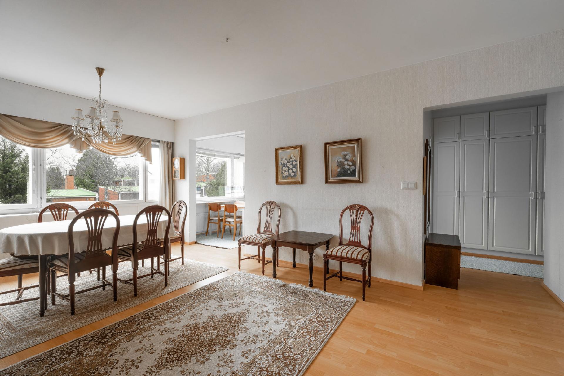 Hakastaronkatu 10, Alhaisi, Salo