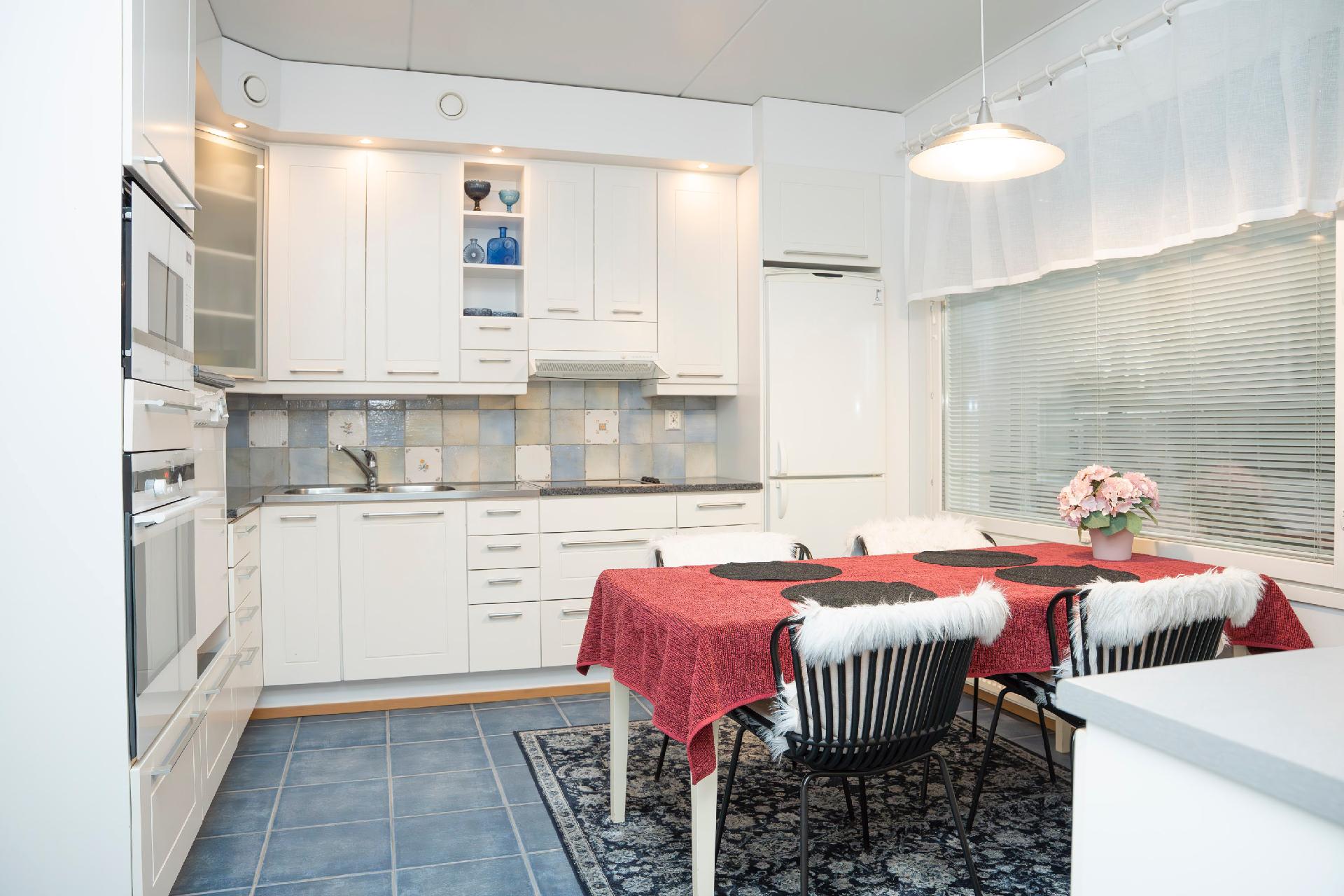 Karoliinantie 6, Karolineburg, Kajaani