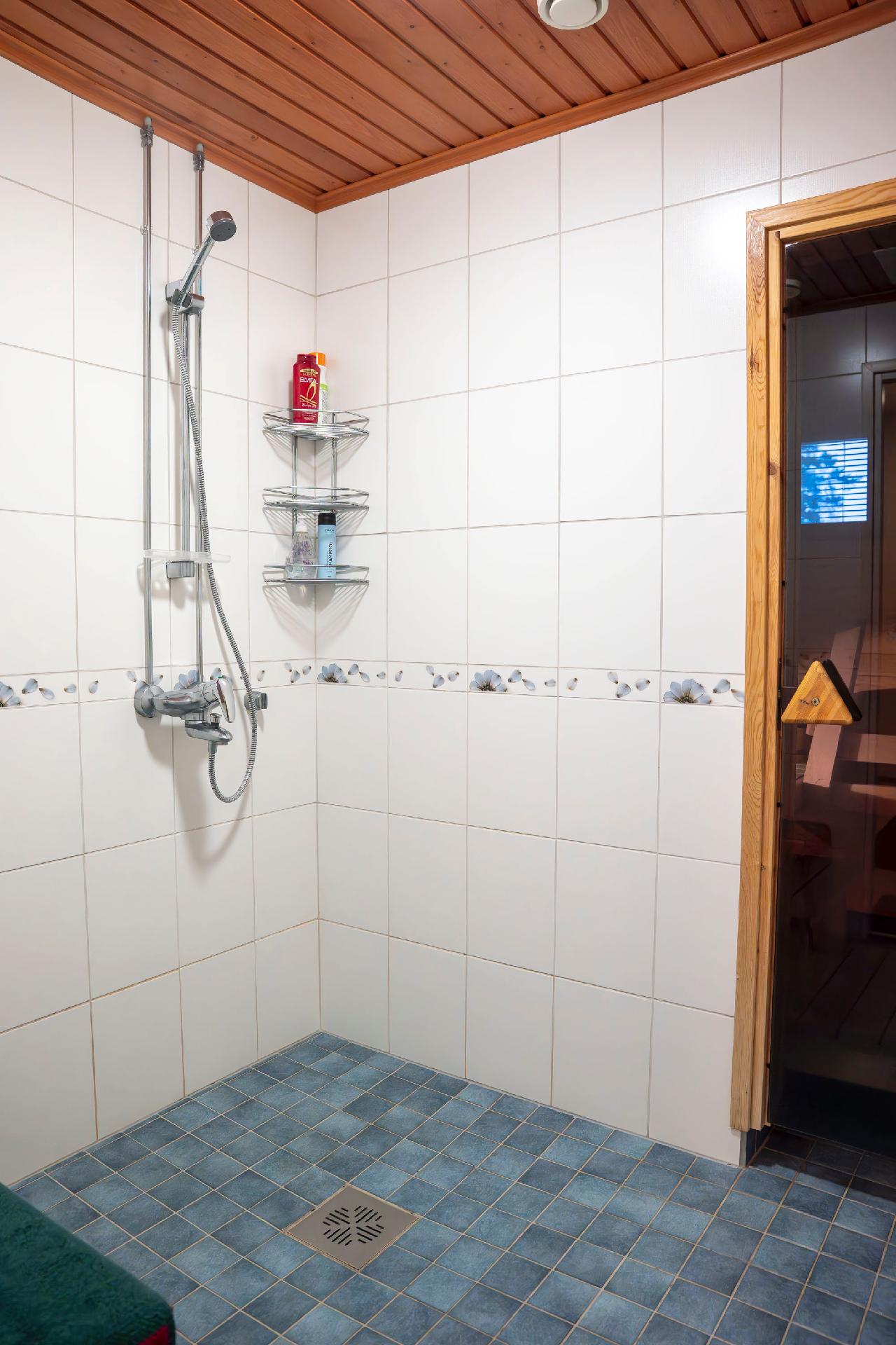 Karoliinantie 6, Karolineburg, Kajaani