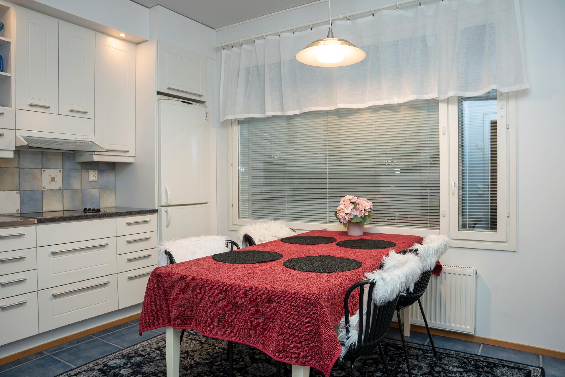 Karoliinantie 6, Karolineburg, Kajaani