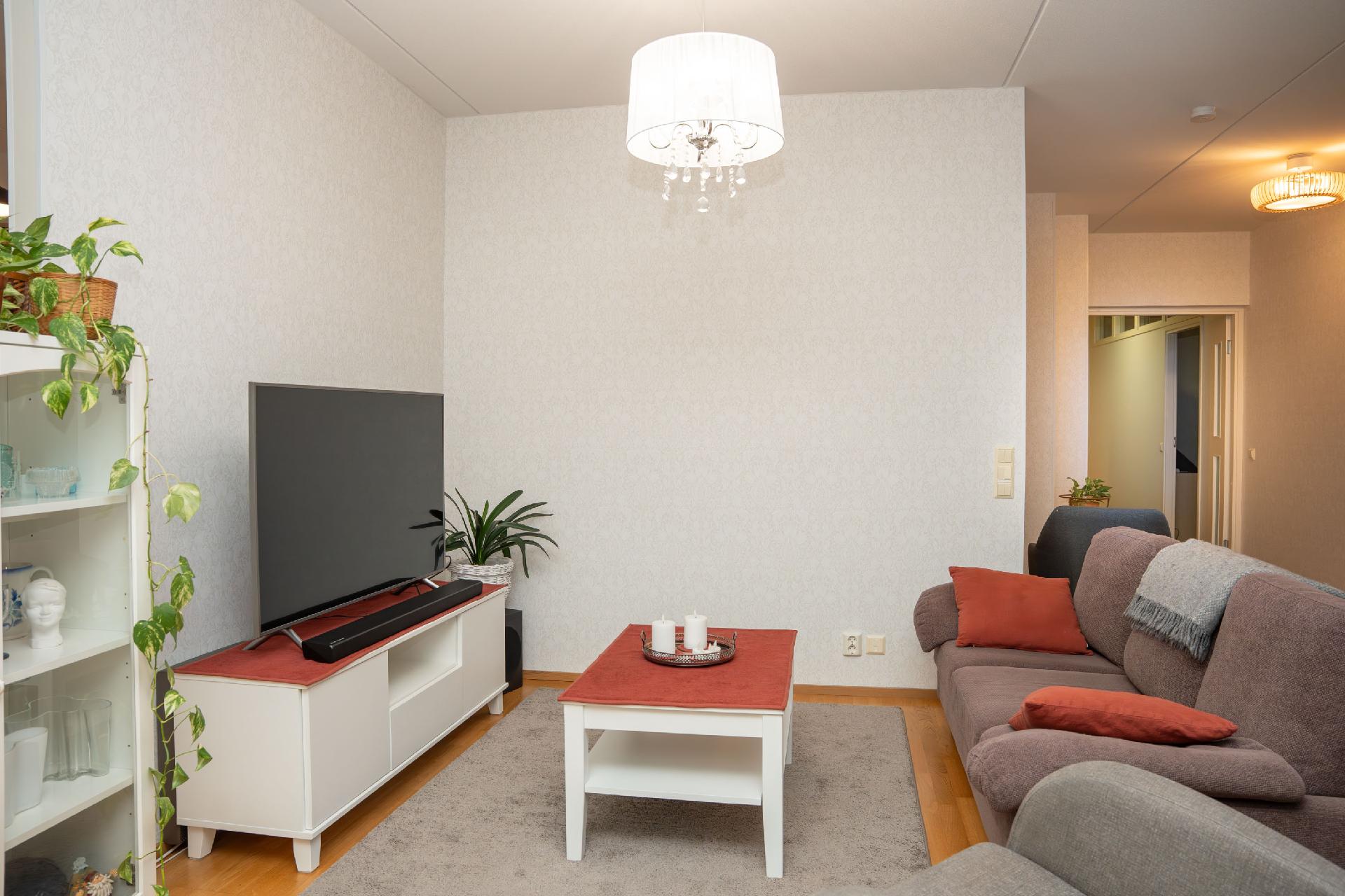 Karoliinantie 6, Karolineburg, Kajaani