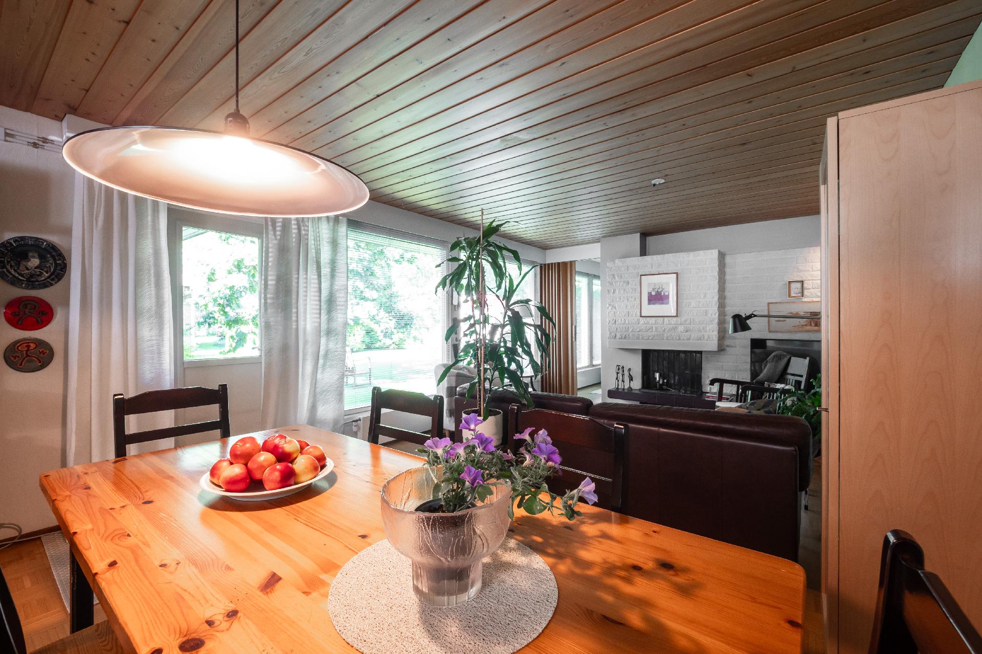 Retiisikuja 7, Oulunsalo, Oulu