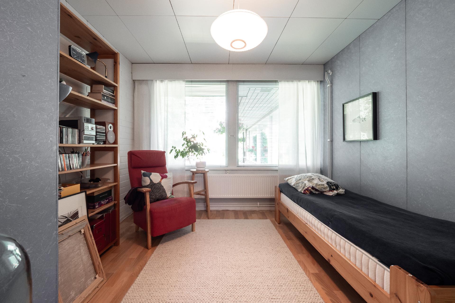 Retiisikuja 7, Oulunsalo, Oulu