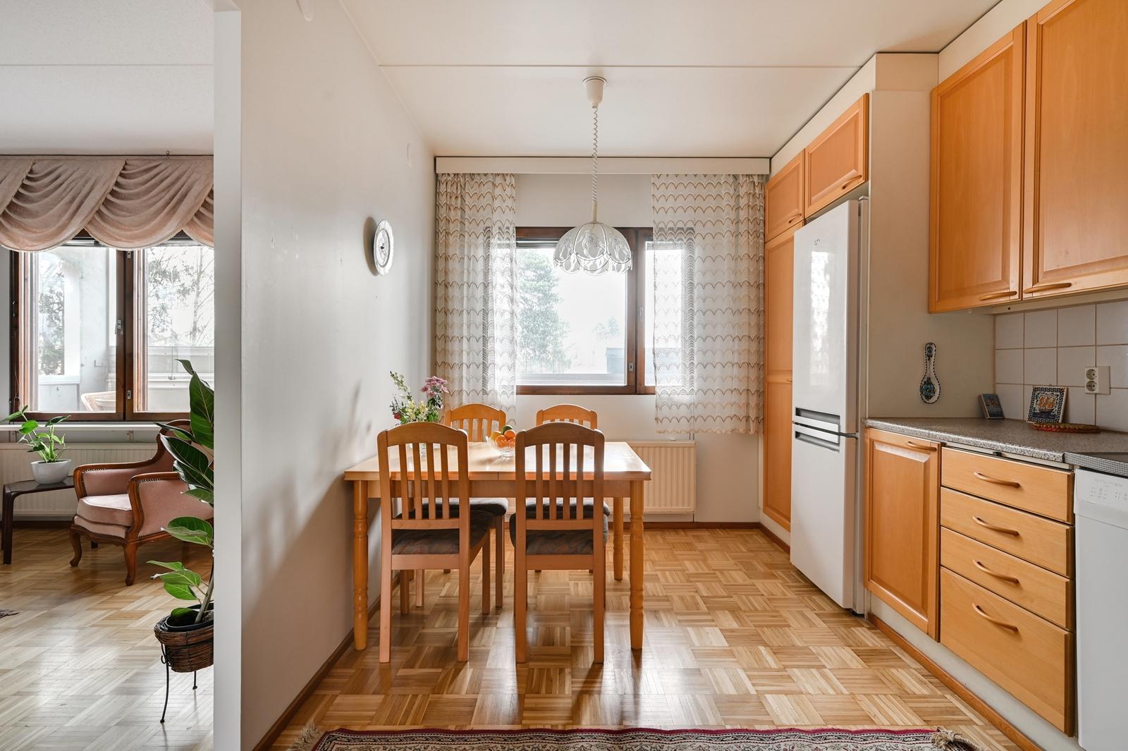 Hiekkaharjuntie 15, Hiekkaharju, Vantaa