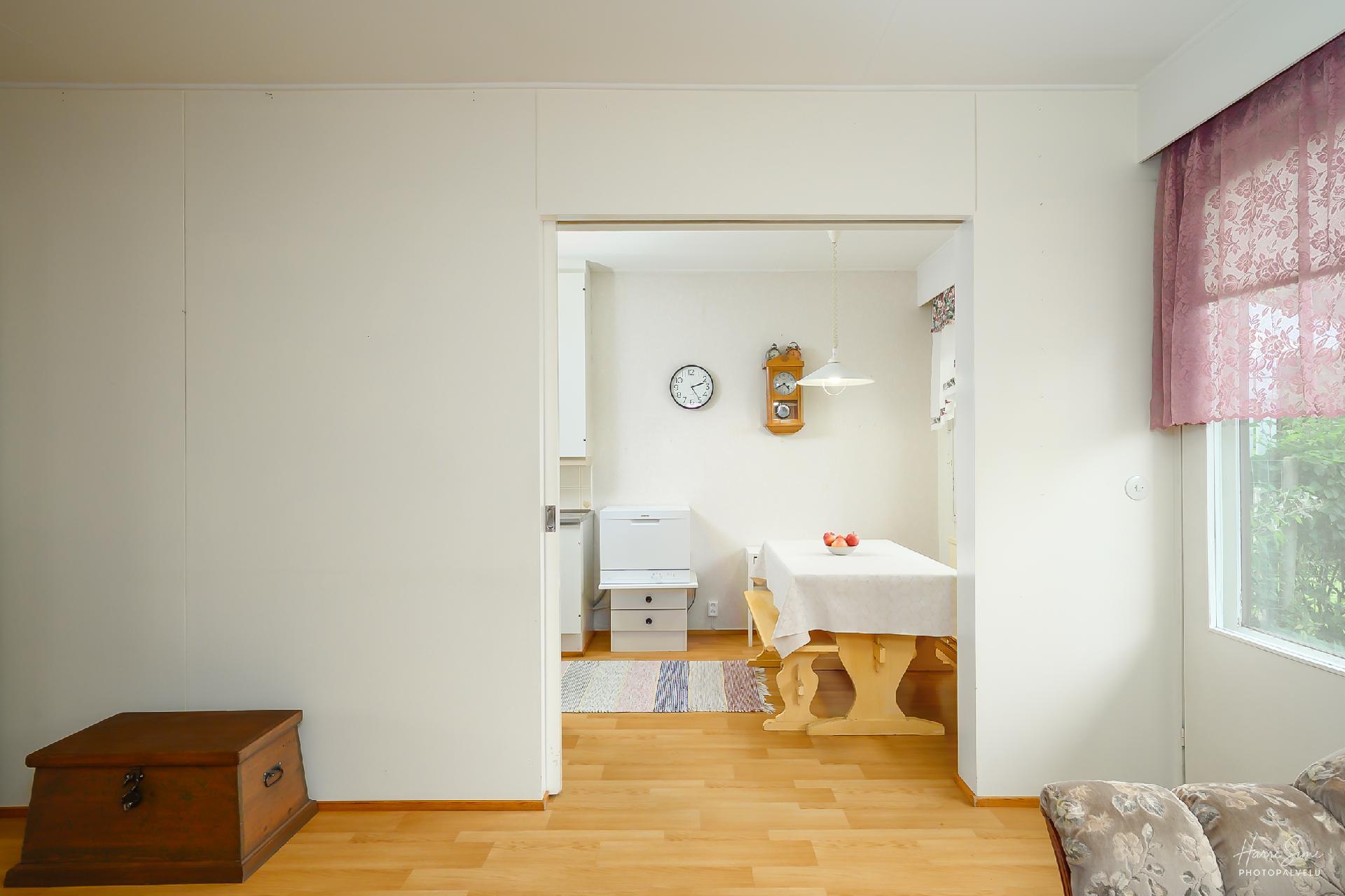 Apulintie 11, Vuorenkallio, Kalajoki