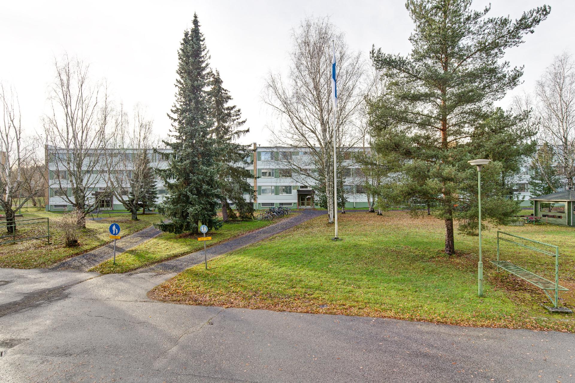 Kartanonkatu 2, Rautaharkko, Tampere