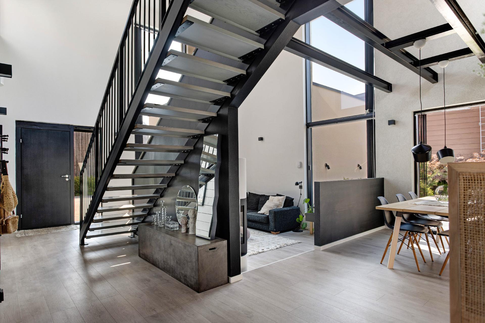 Rubiinikehä 25, Kannisto, Vantaa