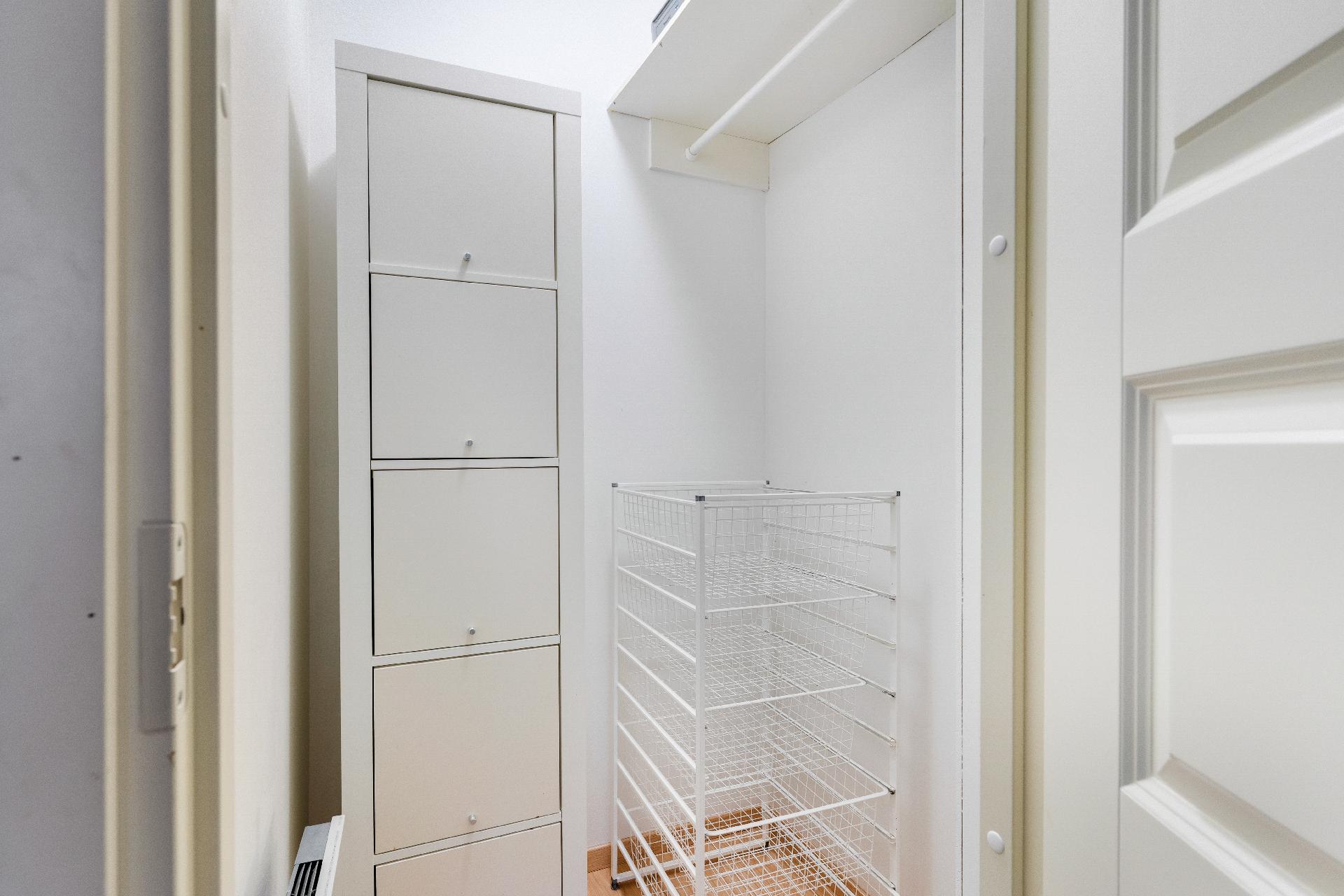 Kirvestie 24, Heikinlaakso, Helsinki