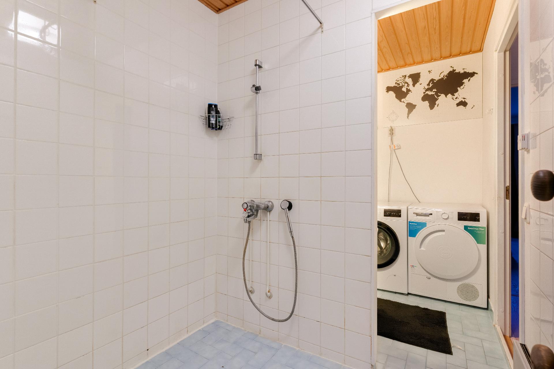 Kirvestie 24, Heikinlaakso, Helsinki