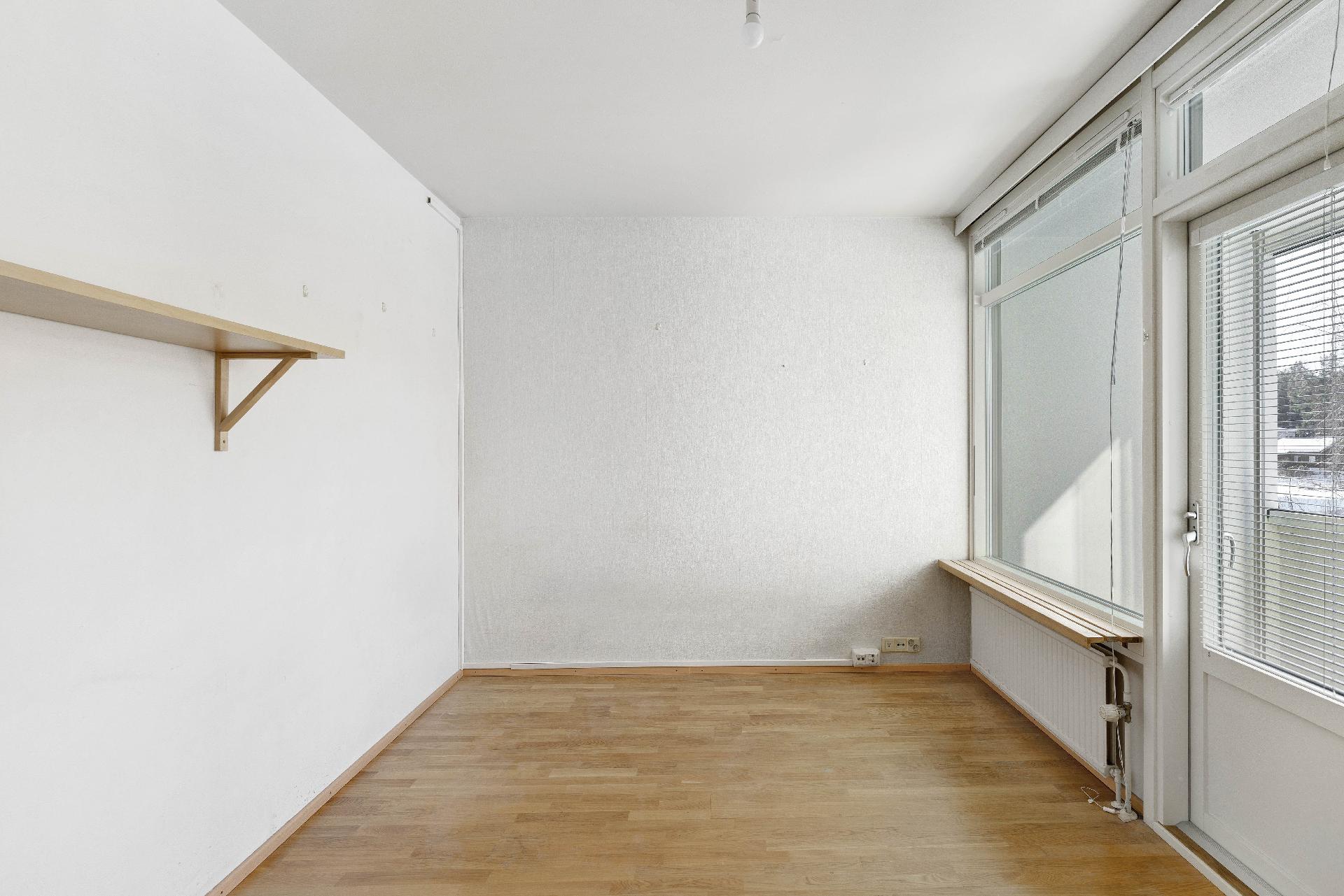 Isosaarentie 3, Laajasalo, Helsinki