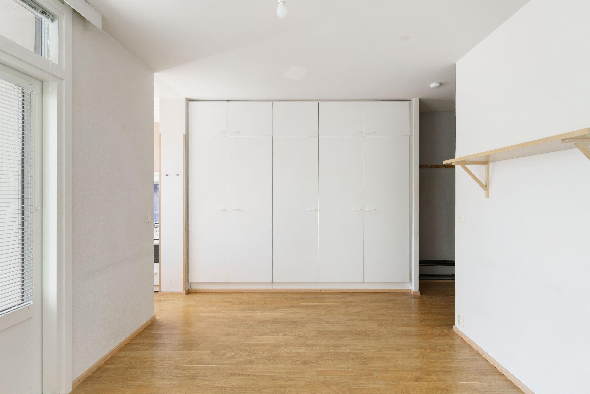 Isosaarentie 3, Laajasalo, Helsinki