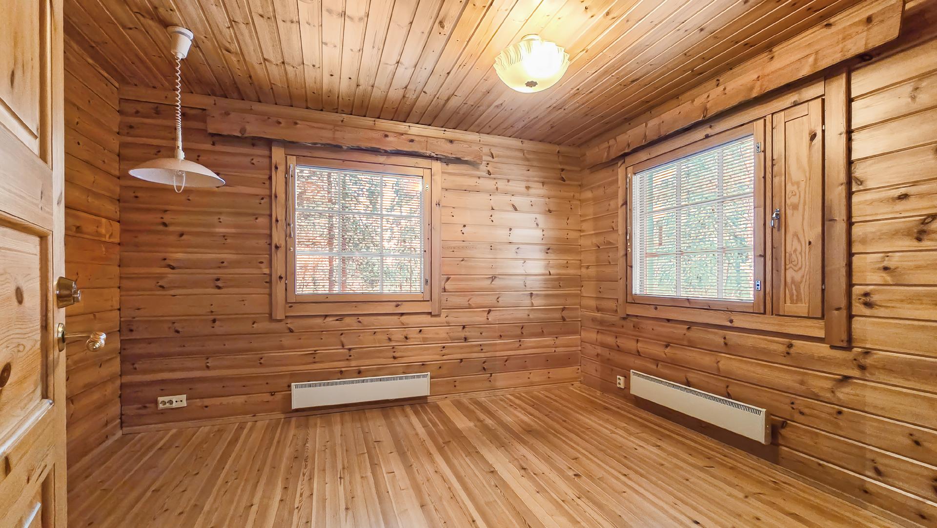 Makuuhuone 3 / tupa 2