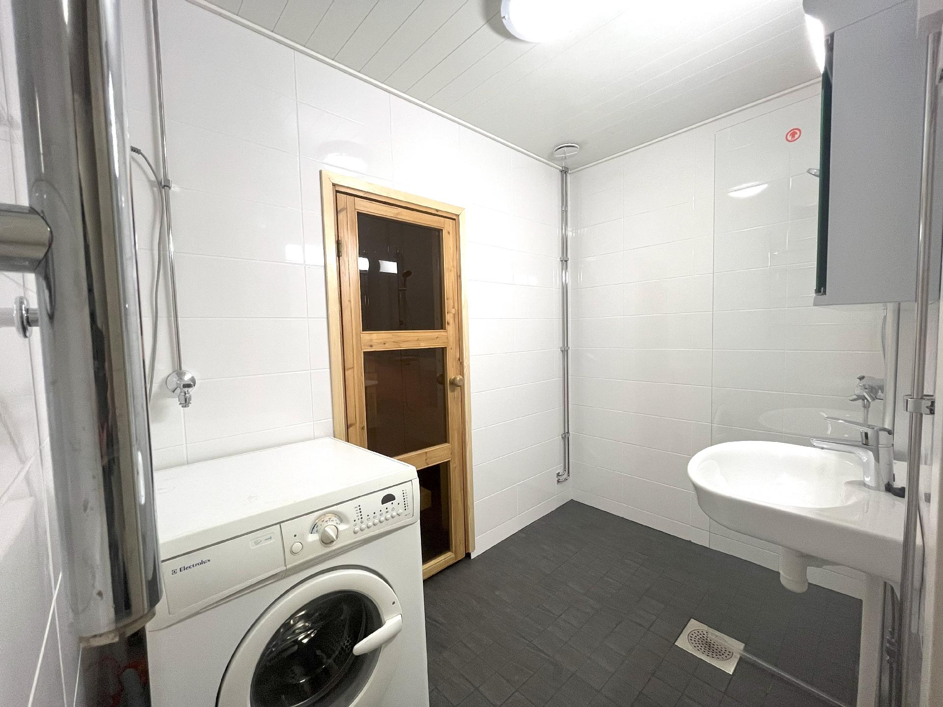 Pahnakalliontie 2, Aittakorpi, Kotka